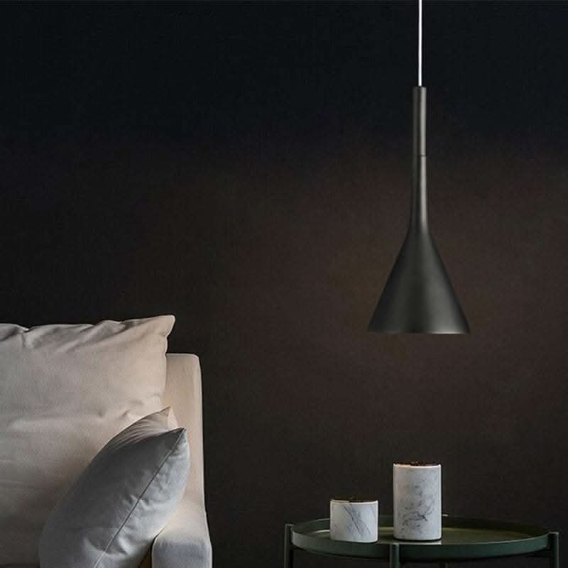 Lampada a sospensione triangolare contemporanea per soffitto soggiorno, elegante apparecchio geometrico per interni moderni