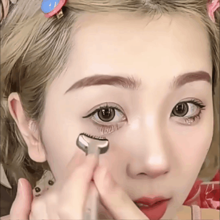 2 In 1 Lower Liquid Eyeliner Pen And Eyelashes Stamp 0