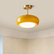 Lampada a sospensione nordica senza tempo con fascino scandinavo e plafoniera minimalista