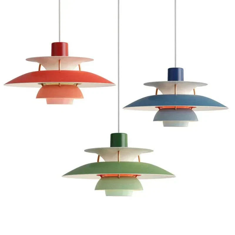 Moderne Aurora LED pendel med E27 metalskærm til boligindretning og moderne opholdsrum