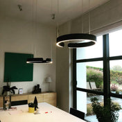 Lampada a sospensione LED circolare per soggiorno moderno con design ad anello minimalista per interni domestici contemporanei