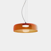 Aurora glasophængt lampe med unikt metal- og glasvedhængsdesign til moderne interiører