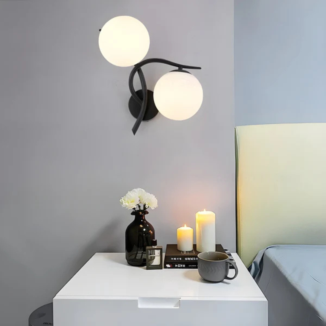Lámpara de pared LED de vidrio y cobre con luz blanca cálida para salas, pasillos y dormitorios