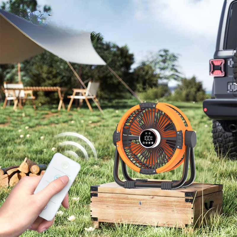 TrailBlaze bærbar campingventilator med LED-lys og powerbank til udendørs eventyr på farten