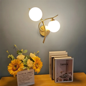 Lámpara de pared LED de vidrio y cobre con luz blanca cálida para salas, pasillos y dormitorios