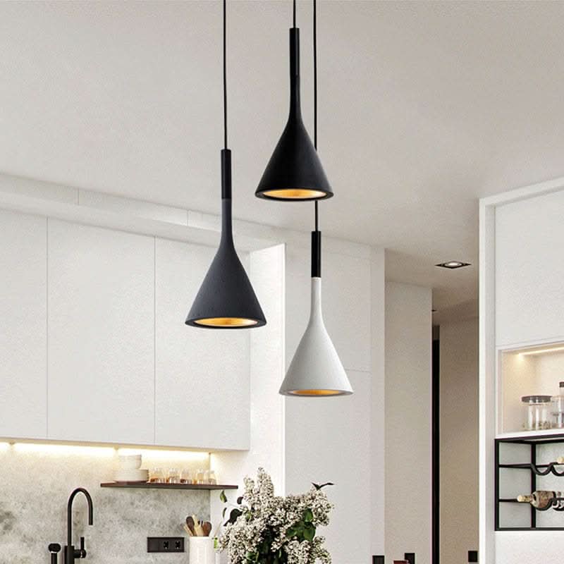 Lampada a sospensione triangolare contemporanea per soffitto soggiorno, elegante apparecchio geometrico per interni moderni