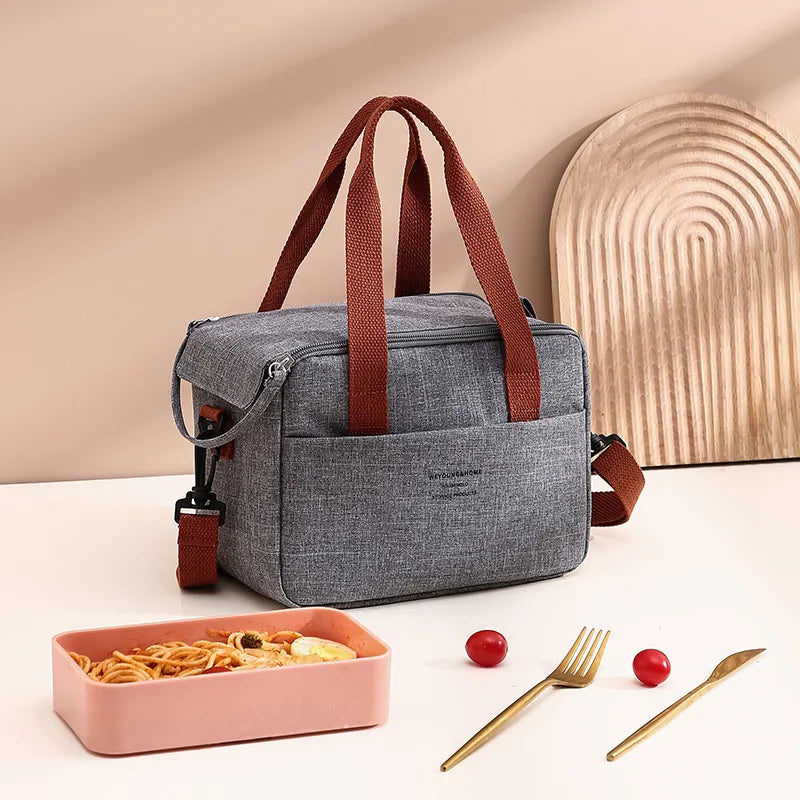 ChicCarry___Insulated_Lunch_Bag__Waterproof___Thermal_Protection_0.jpg
