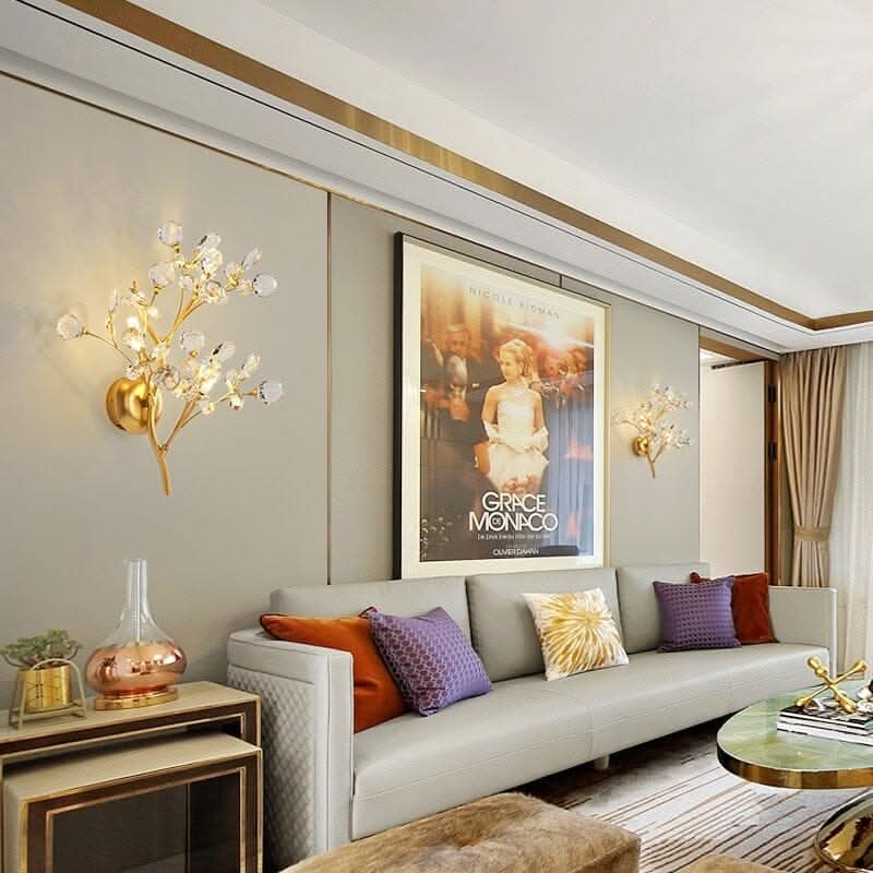 SylvanGlow Nature Inspired LED Wall Lamp With Delicately Crafted Metal Branch And Soft Ambient Glow