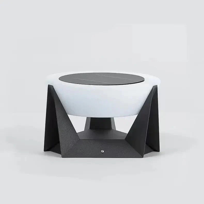 Solsort Have Lampe med Firkantet Hus og Hvid Top til Udendørs Brug i Haveområder