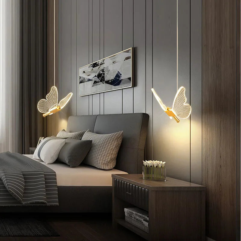 Perhonen LED-riippuvalaisin