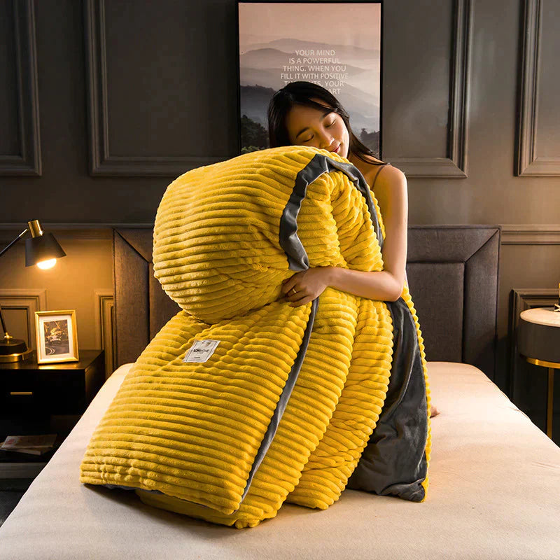 Luxurious and Comfortable Duvet Cover - DreamWeave 1