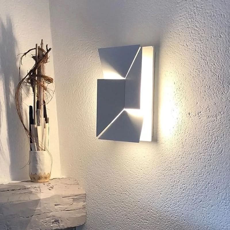 NovaBeam 3D LED Wall Light For Modern Home Decor And Ambient Lighting In Living Rooms And Hallways