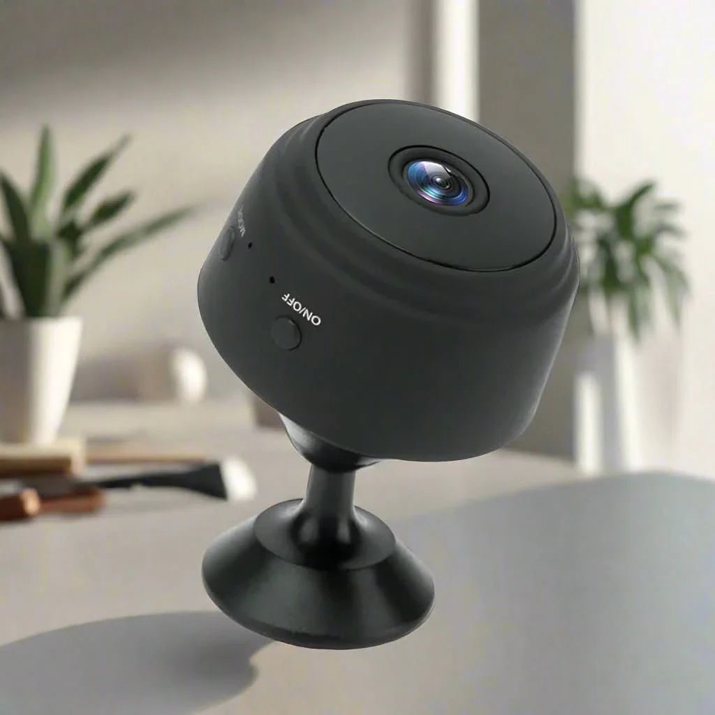 NovaView מצלמת מיני קומפקטית 1080p עם ראיית לילה ושליטה באפליקציה לניטור ביתי קל