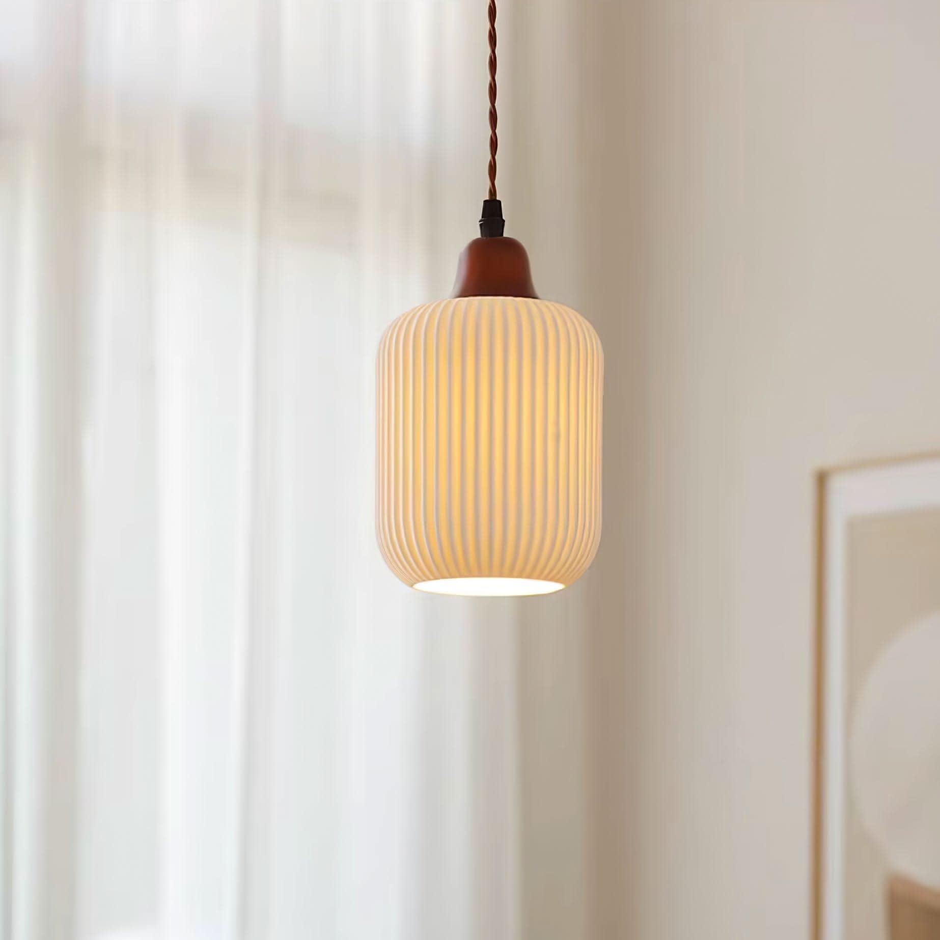 Suspension en céramique rustique avec accent en chêne pour salle à manger ou luminaire de plafond de cuisine style
