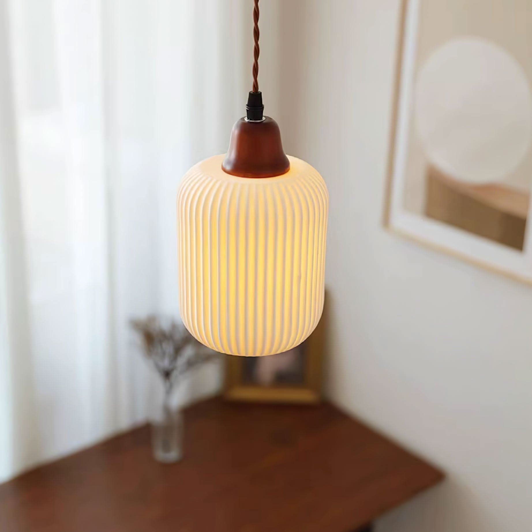 Suspension en céramique rustique avec accent en chêne pour salle à manger ou luminaire de plafond de cuisine style