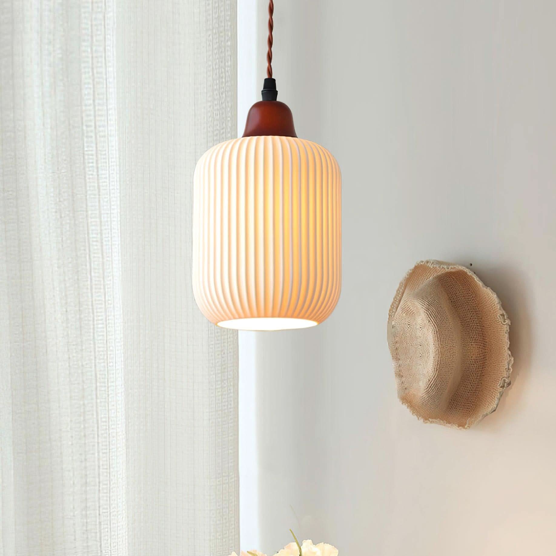 Suspension en céramique rustique avec accent en chêne pour salle à manger ou luminaire de plafond de cuisine style