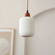 Suspension en céramique rustique avec accent en chêne pour salle à manger ou luminaire de plafond de cuisine style