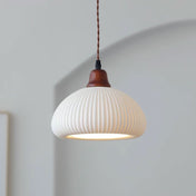 Suspension en céramique rustique avec accent en chêne pour salle à manger ou luminaire de plafond de cuisine style
