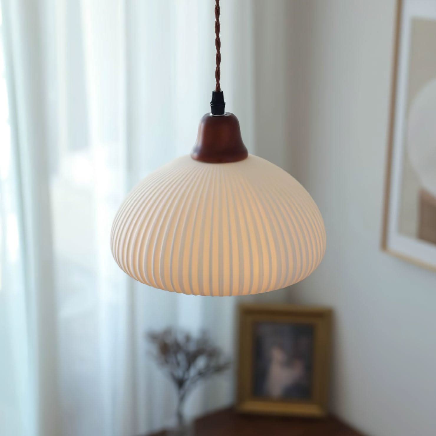 Suspension en céramique rustique avec accent en chêne pour salle à manger ou luminaire de plafond de cuisine style