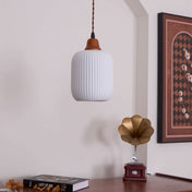 Suspension en céramique rustique avec accent en chêne pour salle à manger ou luminaire de plafond de cuisine style