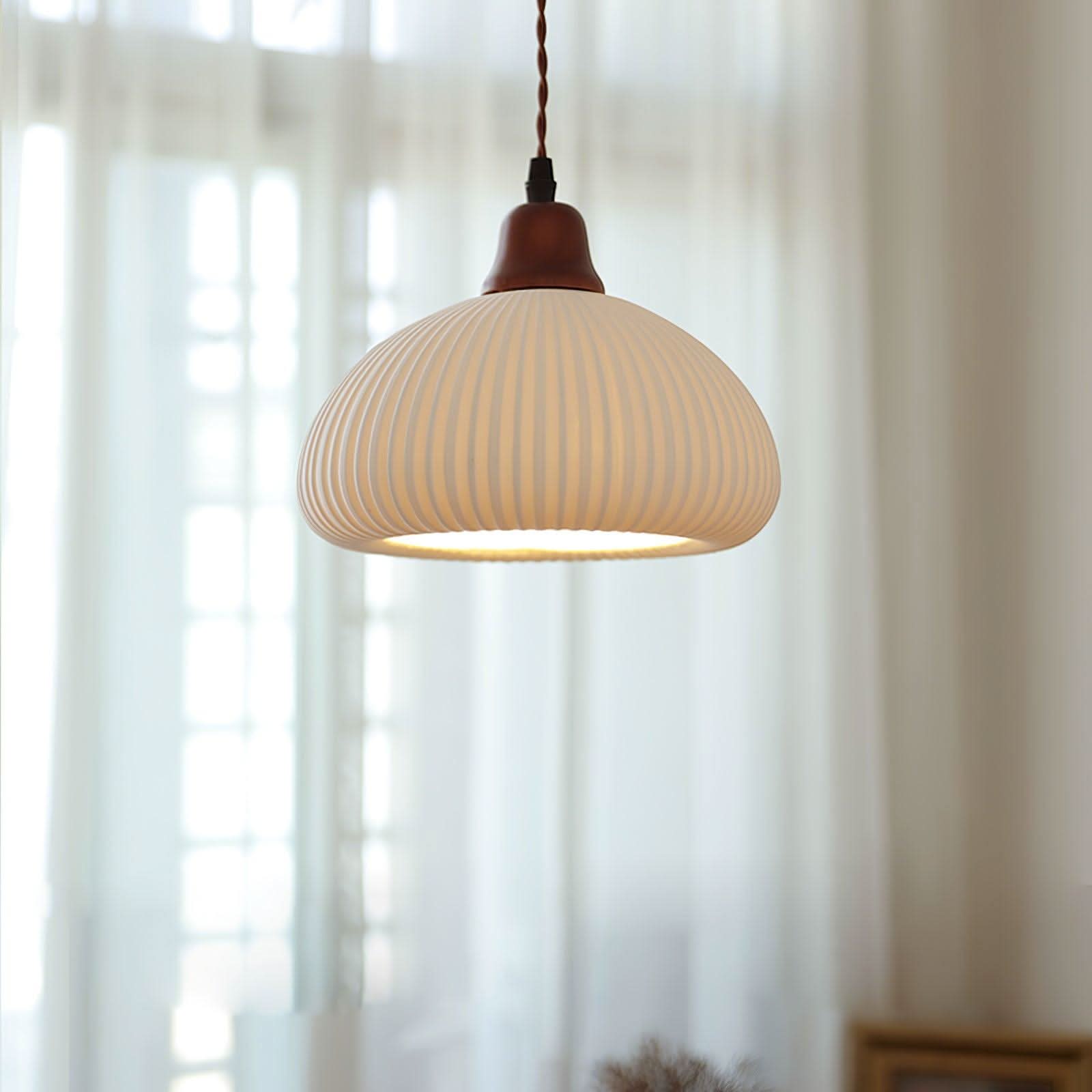 Suspension en céramique rustique avec accent en chêne pour salle à manger ou luminaire de plafond de cuisine style