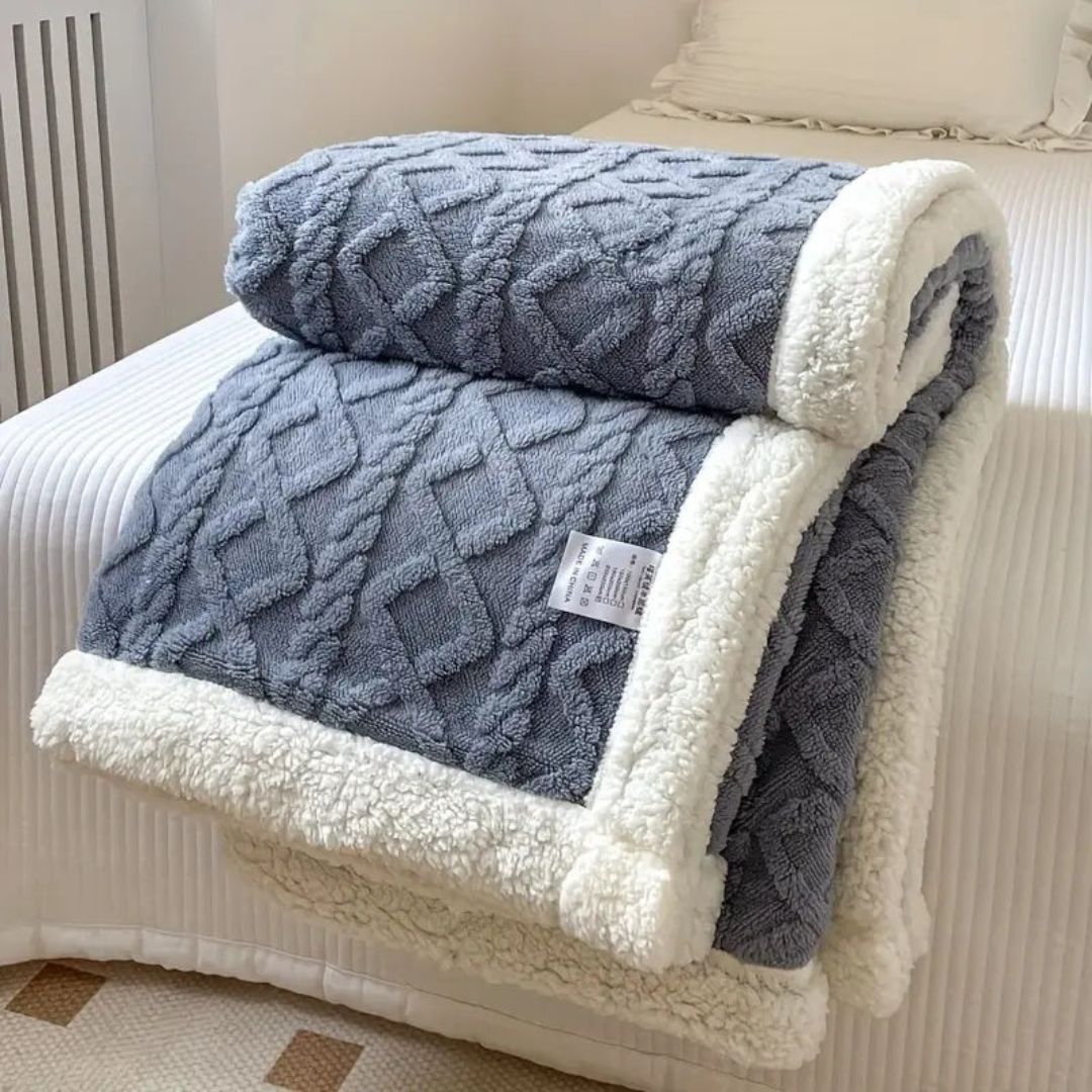 Snuggle Sherpa Blanket 1