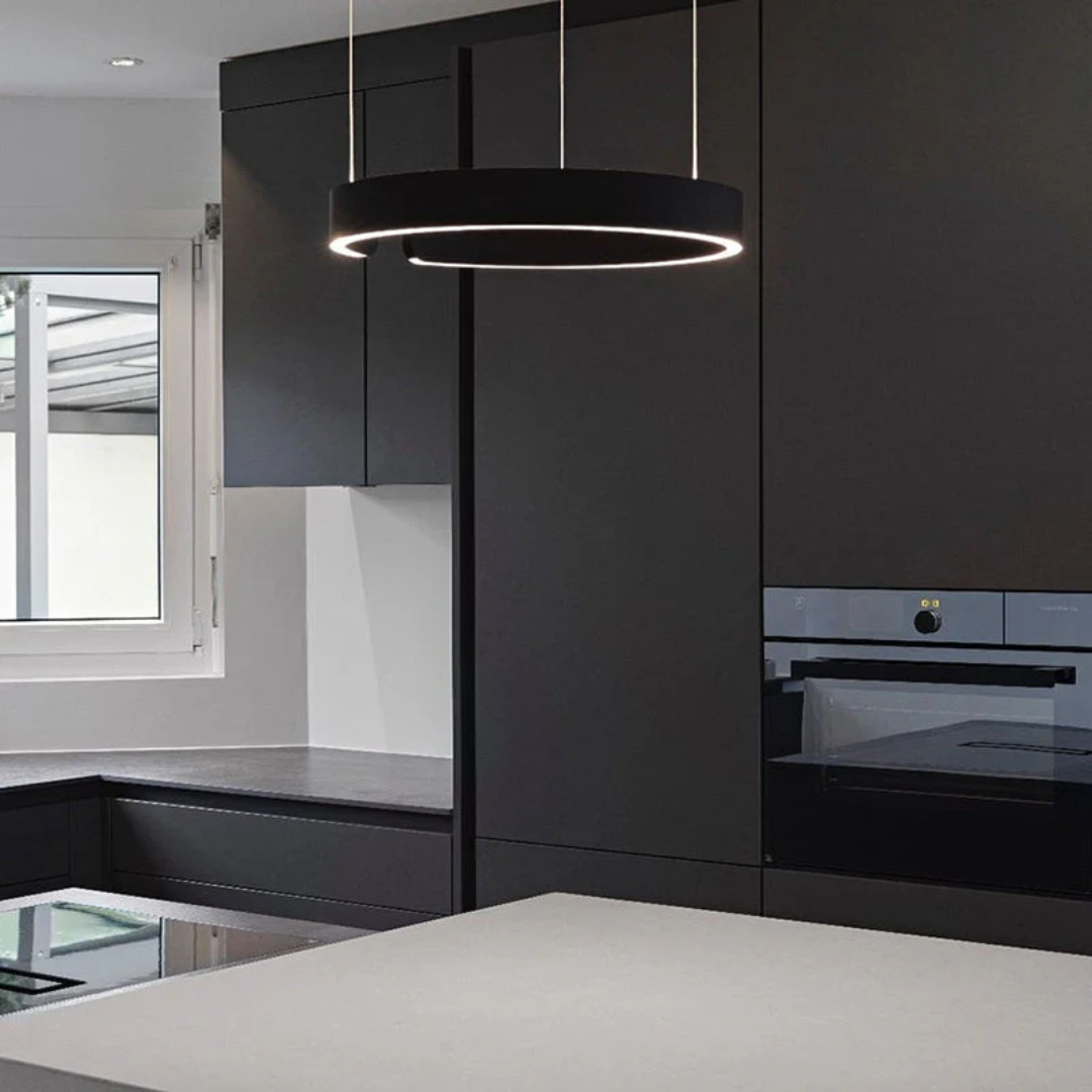 Lampada a sospensione LED circolare per soggiorno moderno con design ad anello minimalista per interni domestici contemporanei