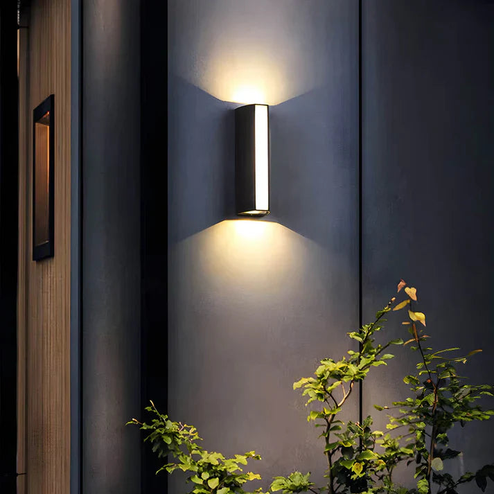 Contemporary Exterior Dual-Beam Outdoor Wall Light For Exterior Pathways And Facades Lighting