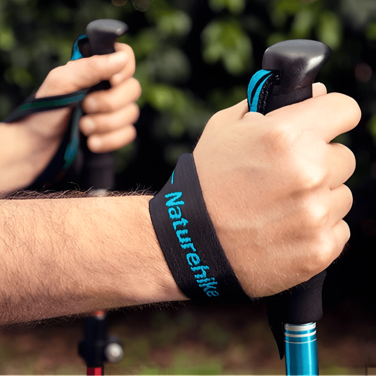 Bâtons de Trekking Pliables et Légers pour Sentiers de Randonnée et Trekking en Plein Air par SummitPeak Outfitters
