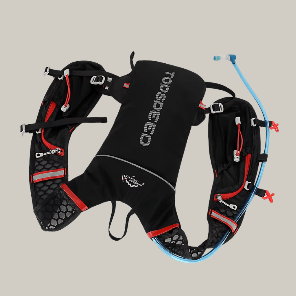 Mochila ligera para correr con almacenamiento de hidratación para trail runs y aventuras cortas en movimiento