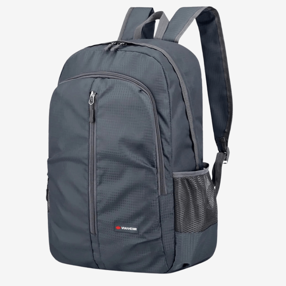 Sac à dos pliable ultraléger étanche 30L pour voyage et aventures en plein air | SummitTrail Gear
