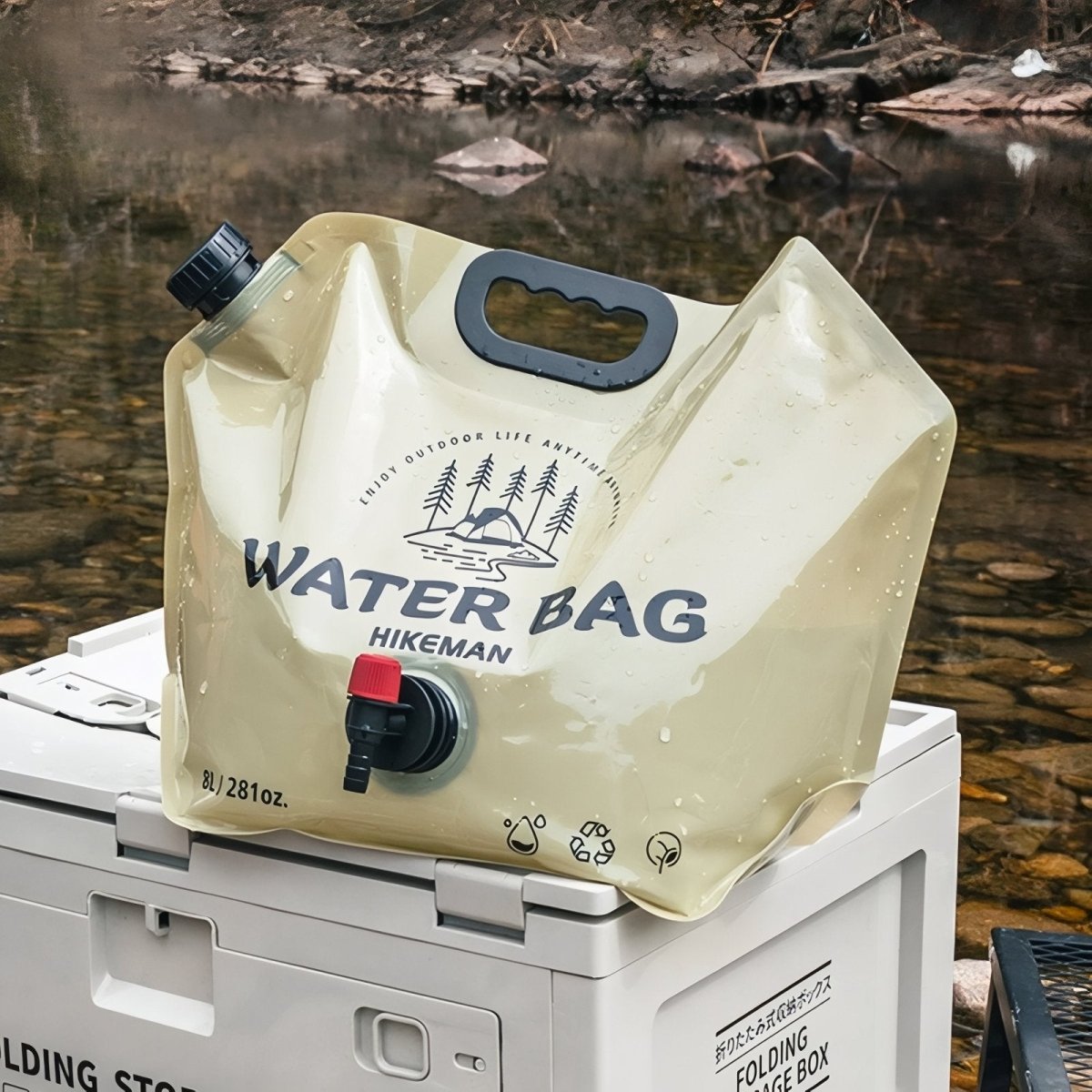 Sac de stockage d'eau pliable 8L avec robinet pour hydratation en extérieur lors de randonnées, camping et trekking