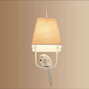 Suspension en rotin nordique pour intérieurs Un luminaire de plafond scandinave élégant pour maisons modernes