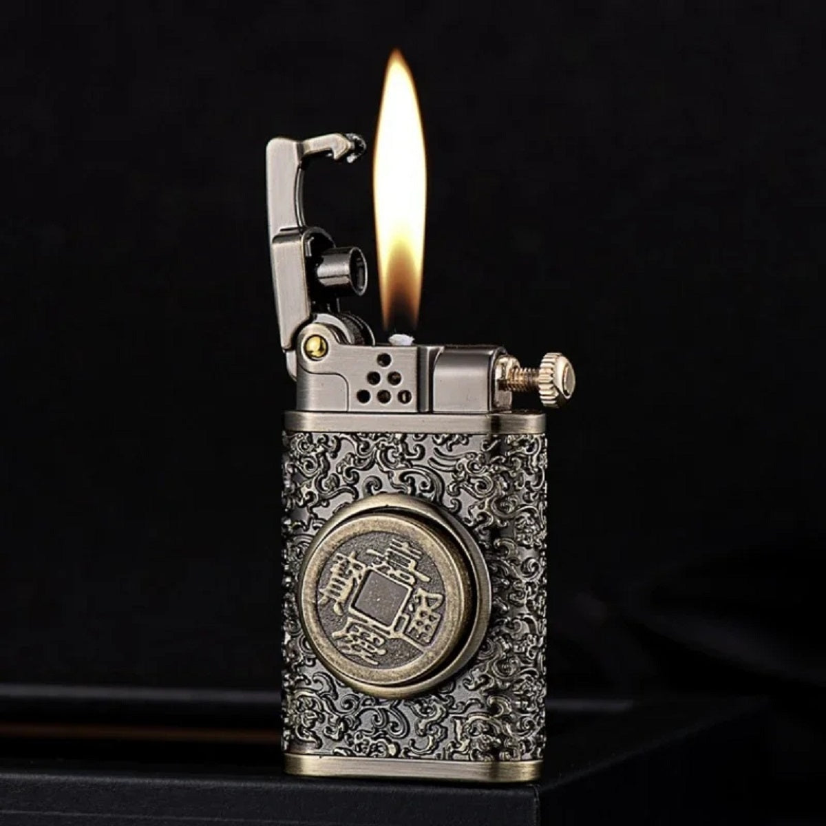 Vintage Style Windproof Gasoline Camping Flint Lighter With Antique Charm For Outdoor Use Everyday Carry