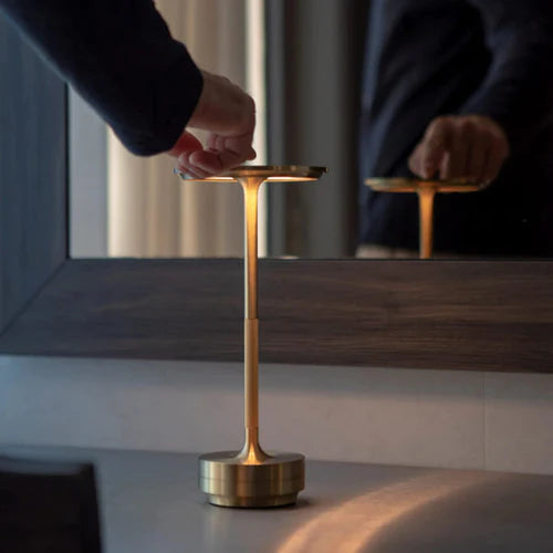 Trådløs LED Bordlampe