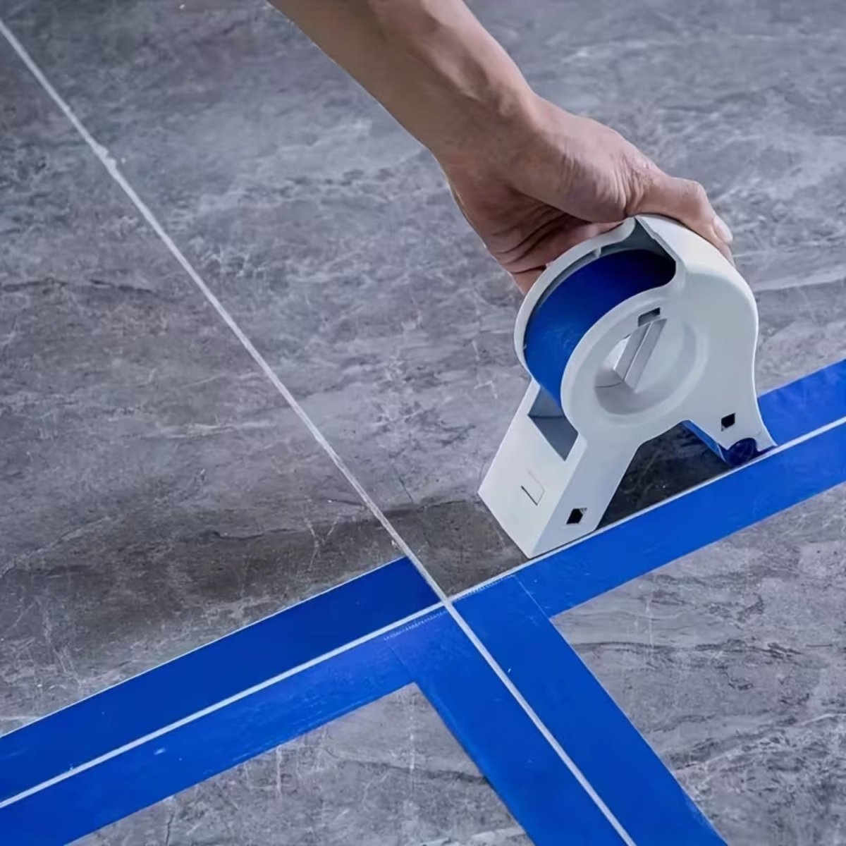 painters-tape-applicator-for-perfect-edges-painters-tape-applicator-7873917.jpg